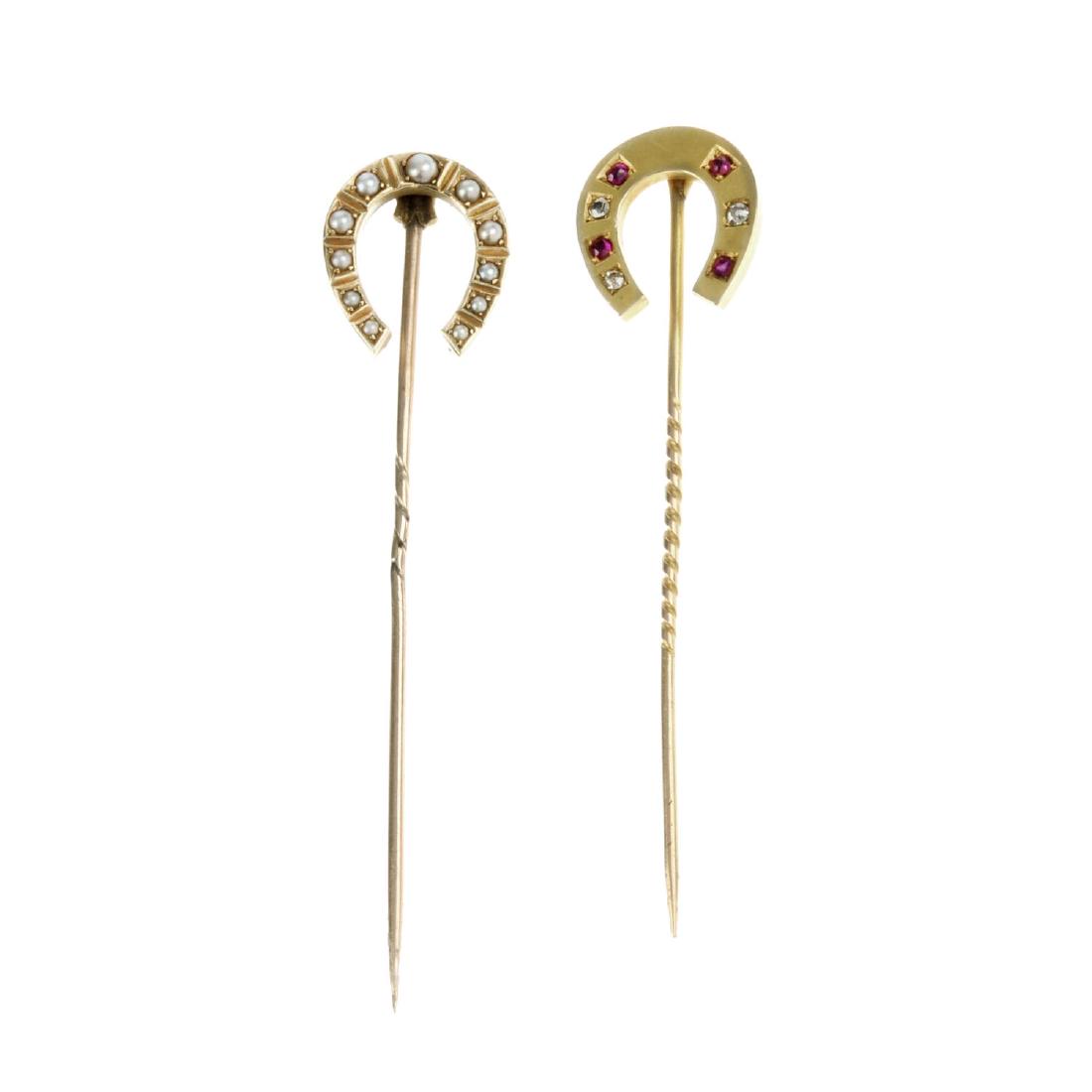 Two early 20th century gold gem-set horseshoe (1 of 2)