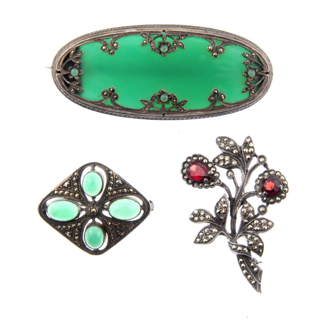 A selection of marcasite jewellery. To include an oval (1 of 2)