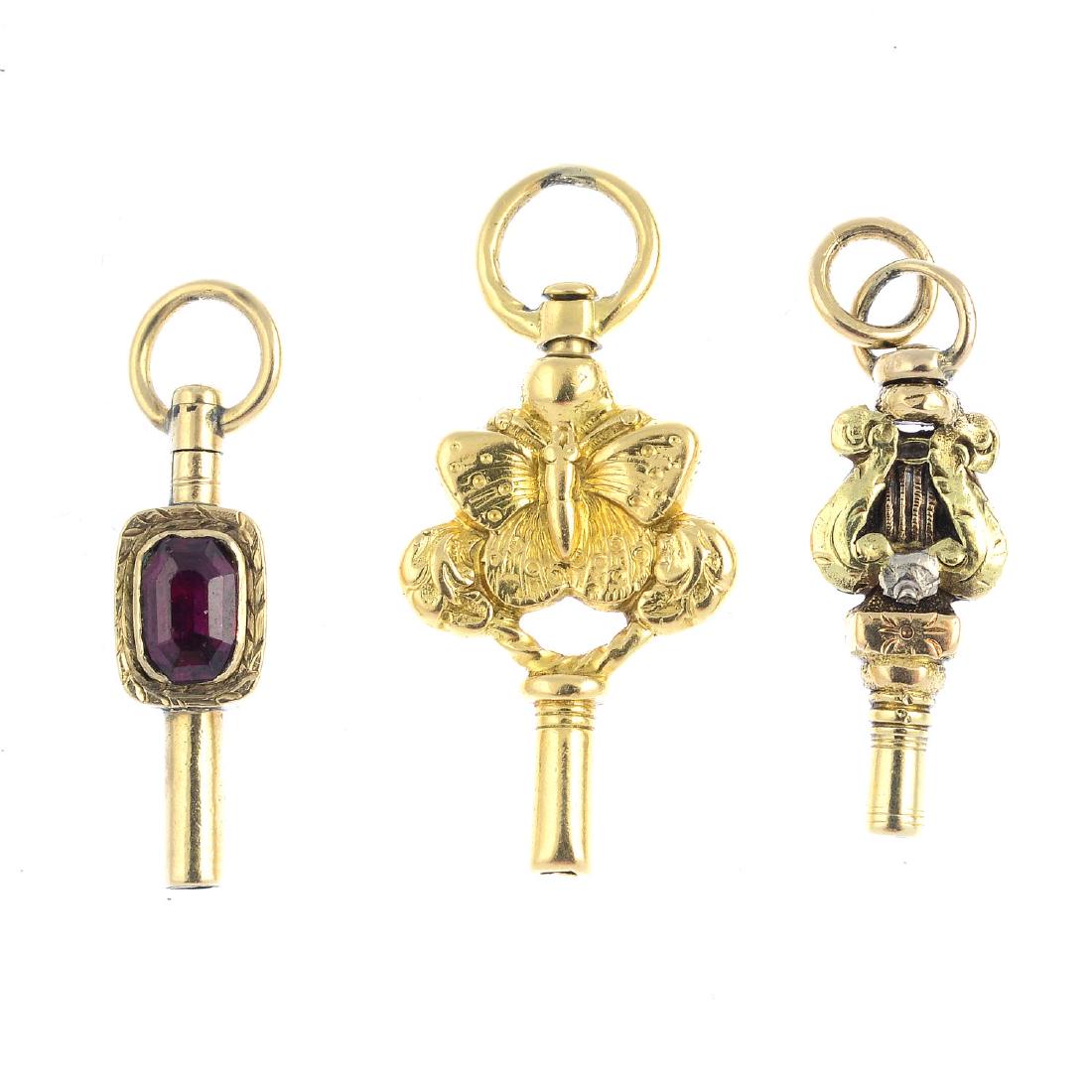Three late Georgian gold watch keys. To include an (1 of 2)