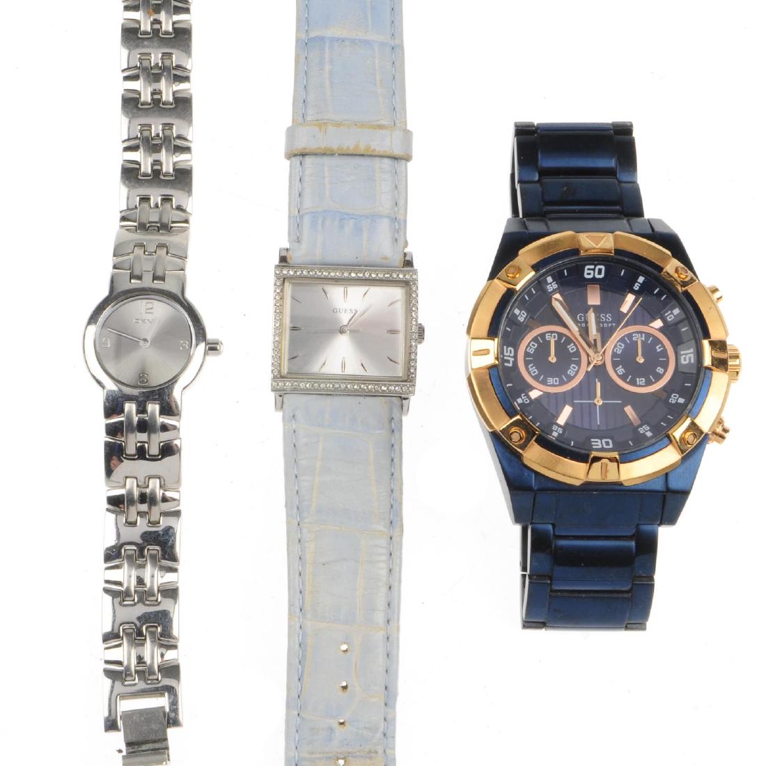 A group of assorted watches, to include examples by: A group of assorted watches, to include examples by DKNY. All recommended for spares or repair purposes only. Approximately 22.