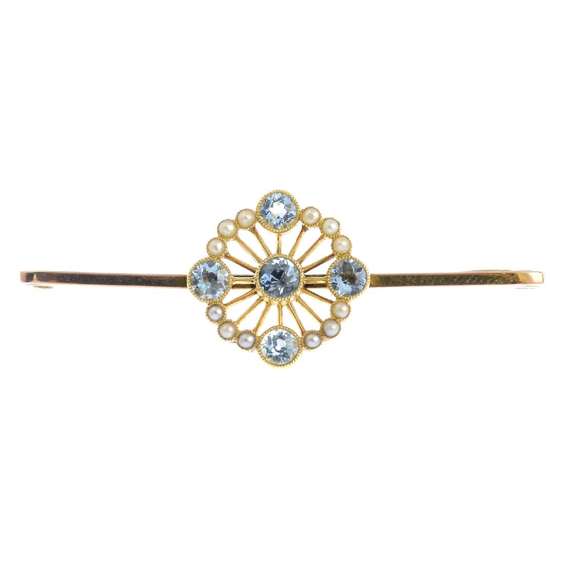 An early 20th century 9ct gold aquamarine and split (1 of 2)