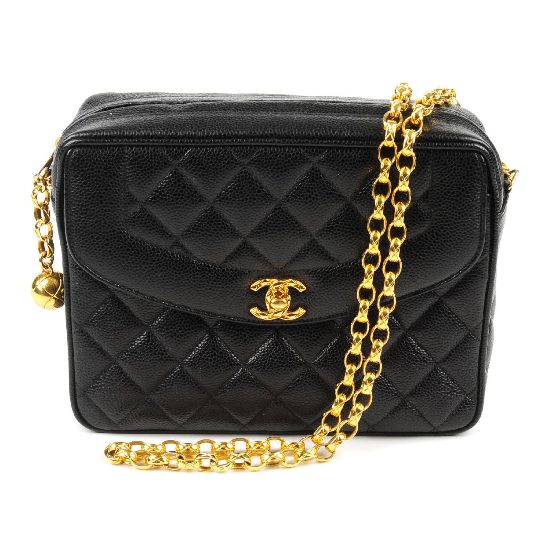 chanel vintage caviar shoulder bag