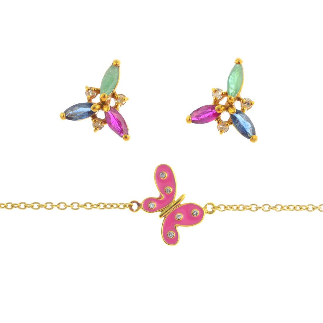 A selection of jewellery. To include a pink enamel (1 of 2)