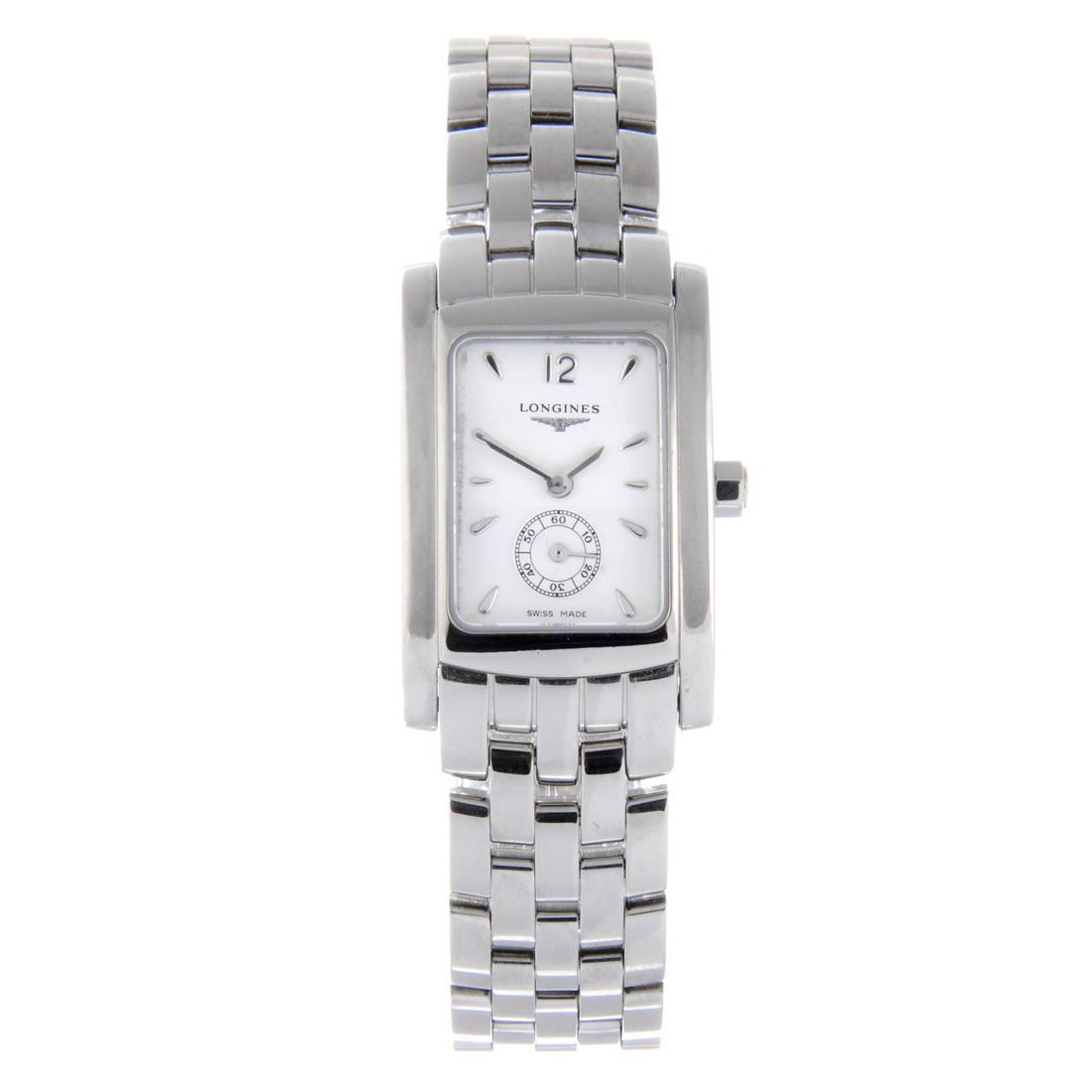 LONGINES - a lady's Dolce Vita bracelet watch. (1 of 4)