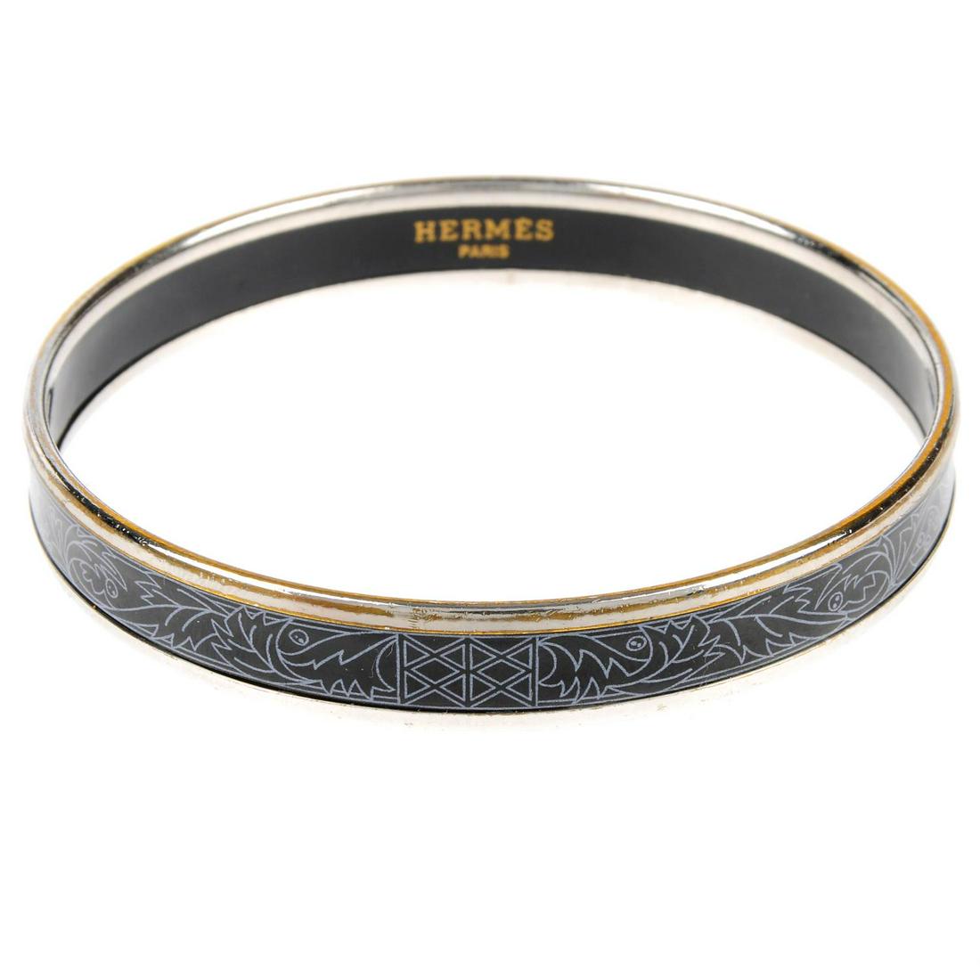 HERMÈS - an enamel bangle. The central black enamel (1 of 4)