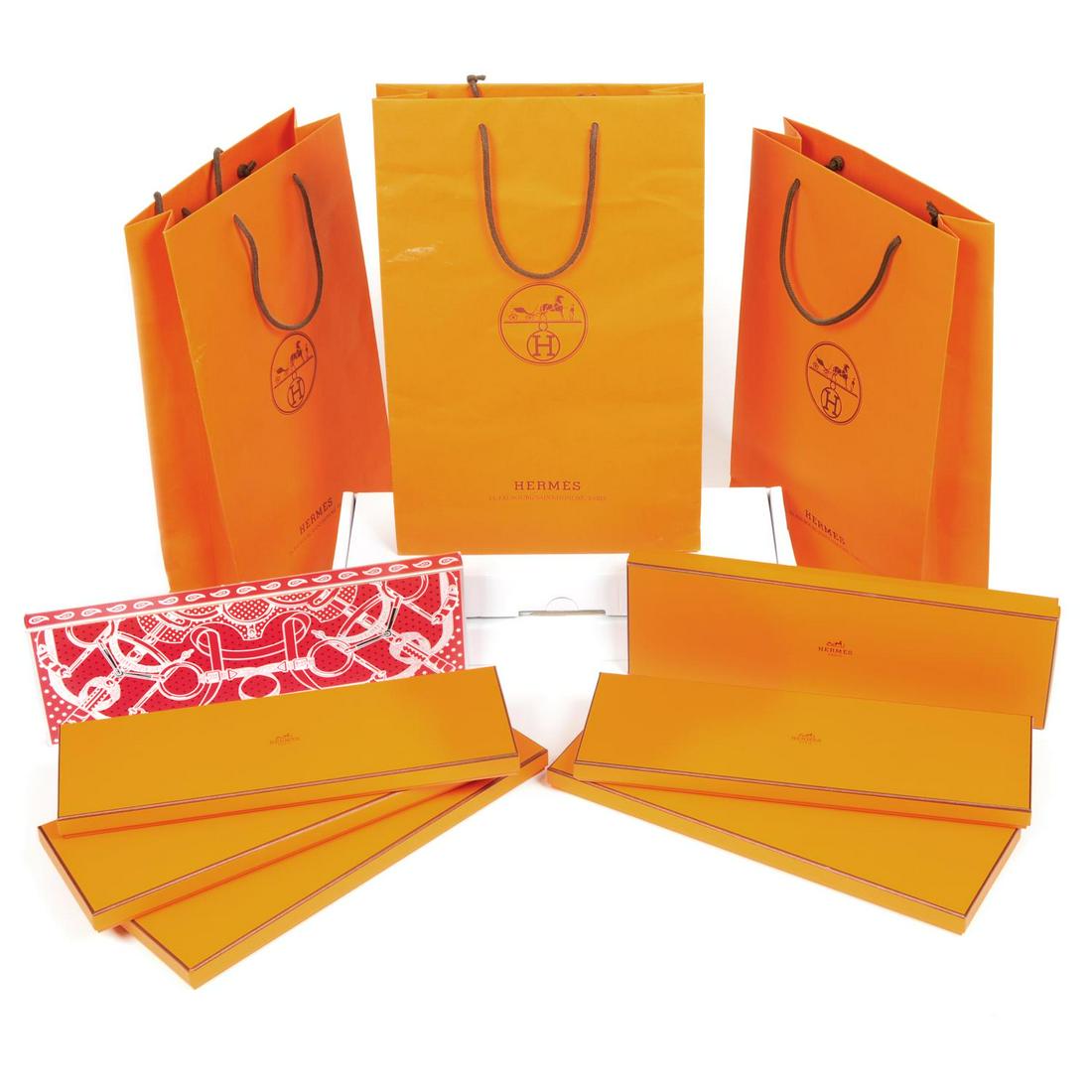 HERMÈS - a selection of tie boxes and paper bags. To (1 of 2)