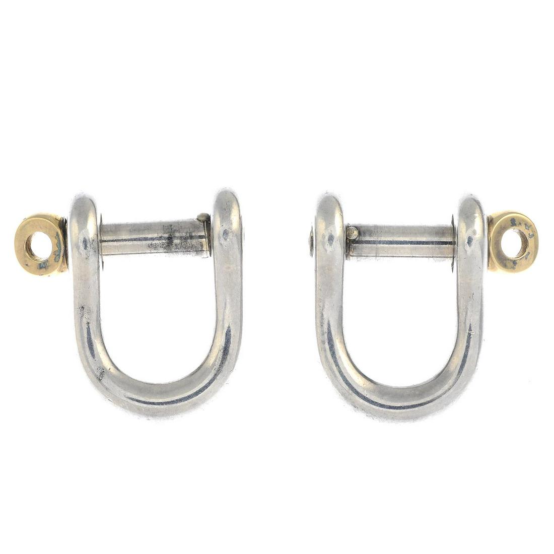 A pair of 'Classic' cufflinks, by Ole Lynggaard.Stamped: A pair of 'Classic' cufflinks, by Ole Lynggaard.Stamped Ole L. Length 2.3cms. Total weight 23.8gms.