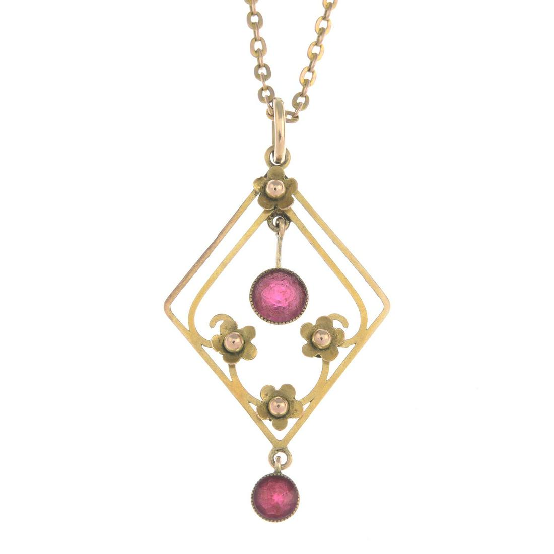 An early 20th century 9ct gold red paste and split (1 of 3)