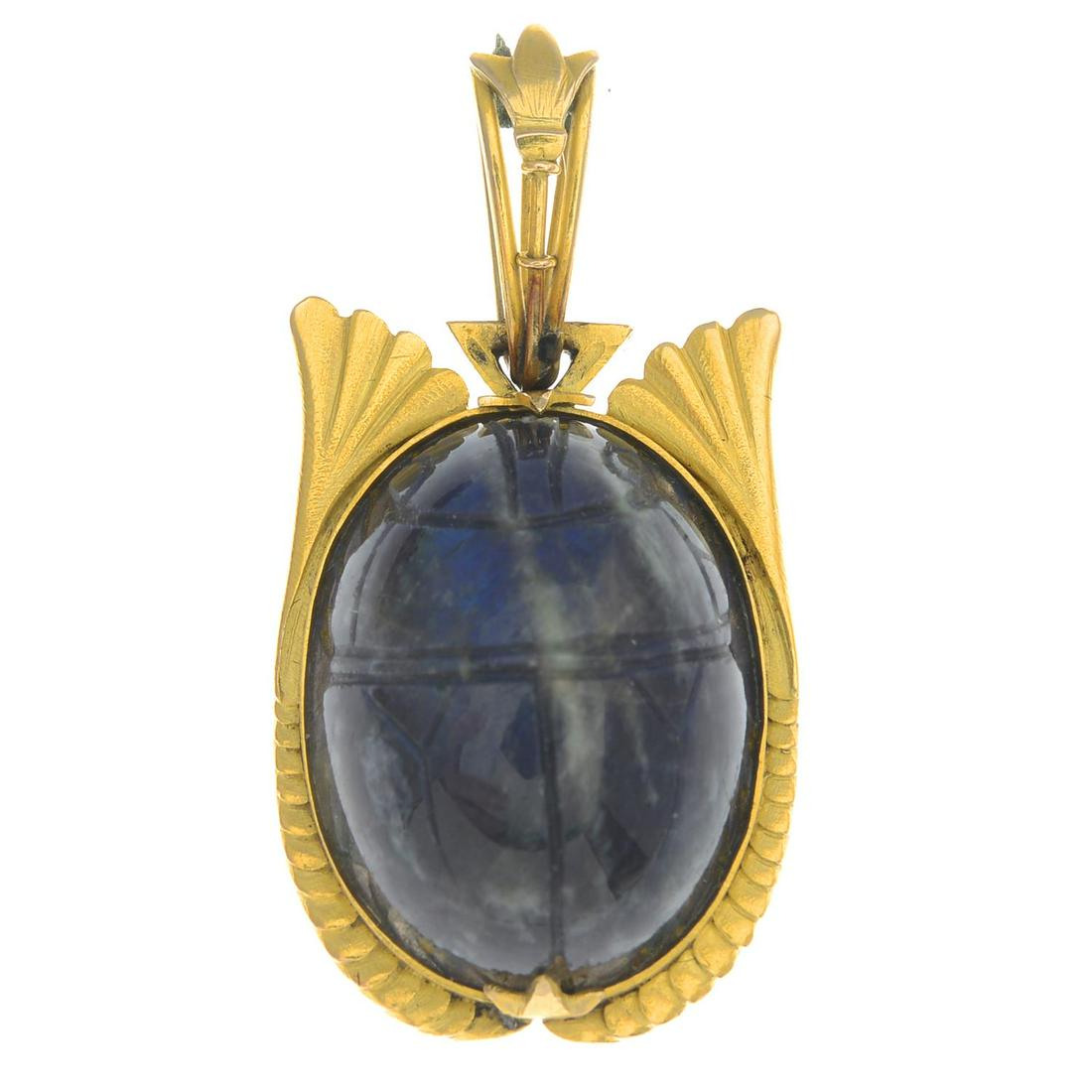 A labradorite scarab pendant.Length 3.6cms. 8.1gms.: A labradorite scarab pendant.Length 3.6cms. 8.1gms.