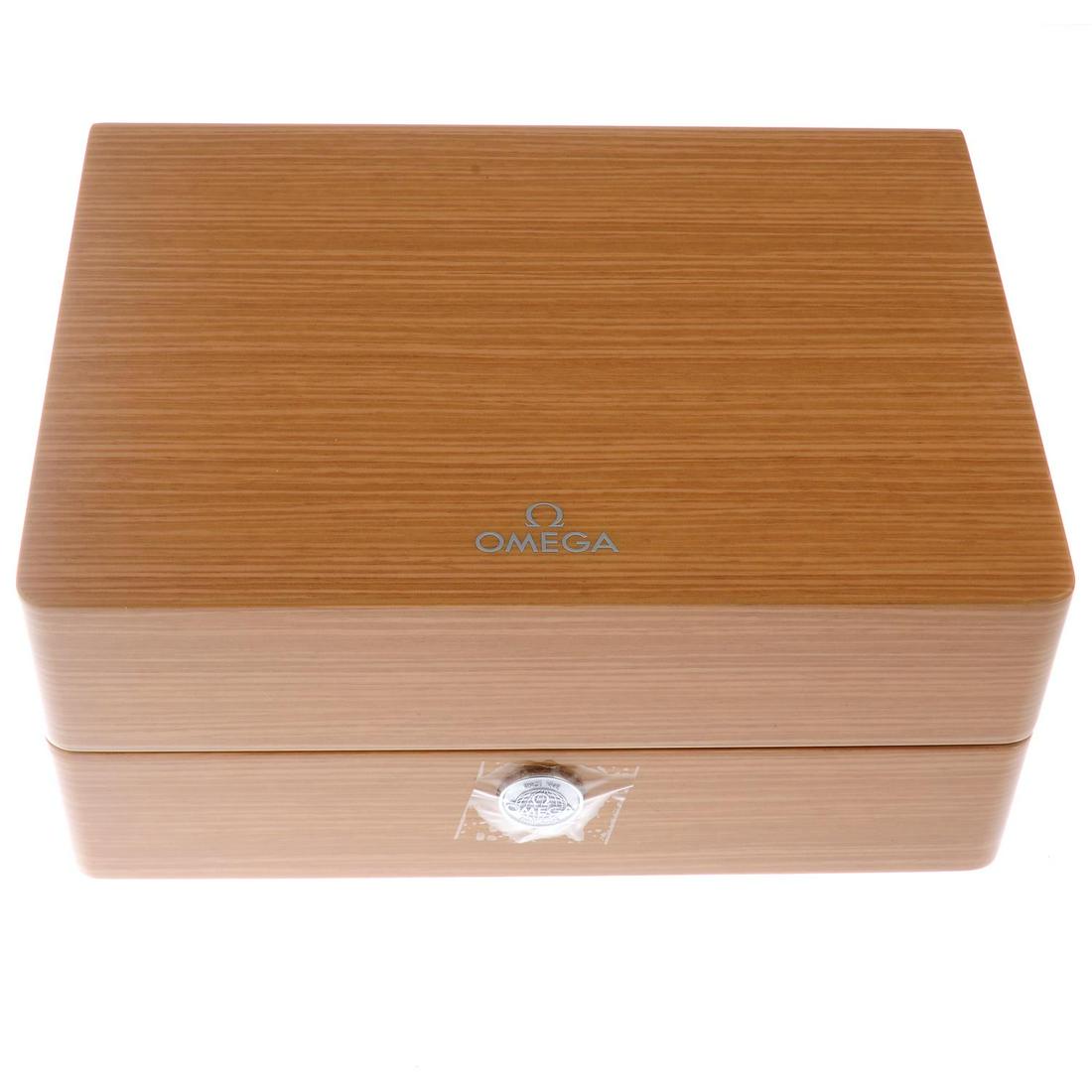 OMEGA - a complete watch box. (1 of 2)