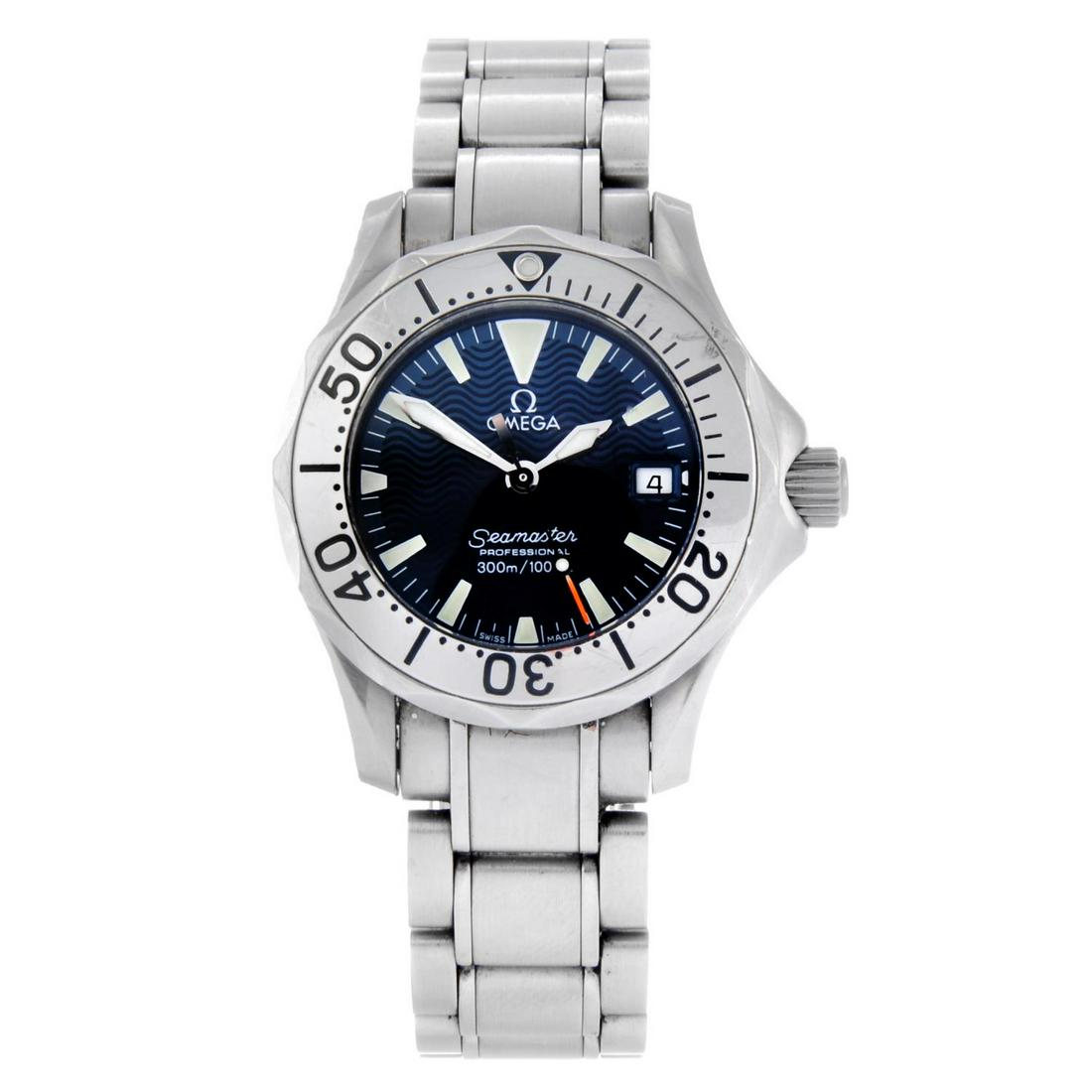 OMEGA - a lady's Seamaster Professional 300M bracelet (1 of 3)