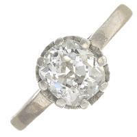 An old-cut diamond single-stone ring.Estimated diamond (1 of 4)