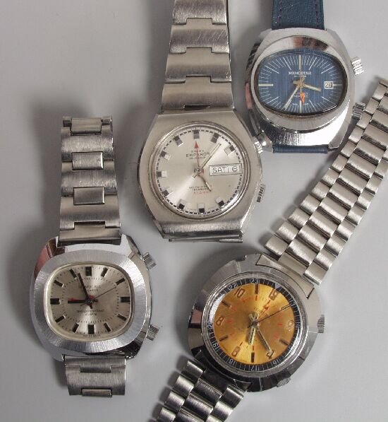 Four gentleman's 1960's/70's alarm watc