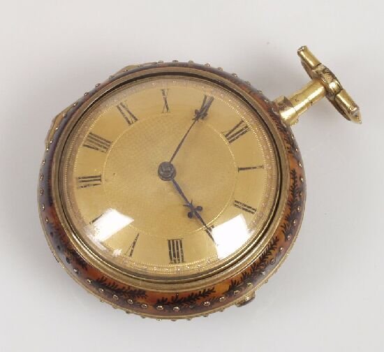 A Georgian gilt metal pair cased pocket