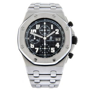 AUDEMARS PIGUET - a Royal Oak Offshore chronograph bracelet watch. Stainless steel case. Case width