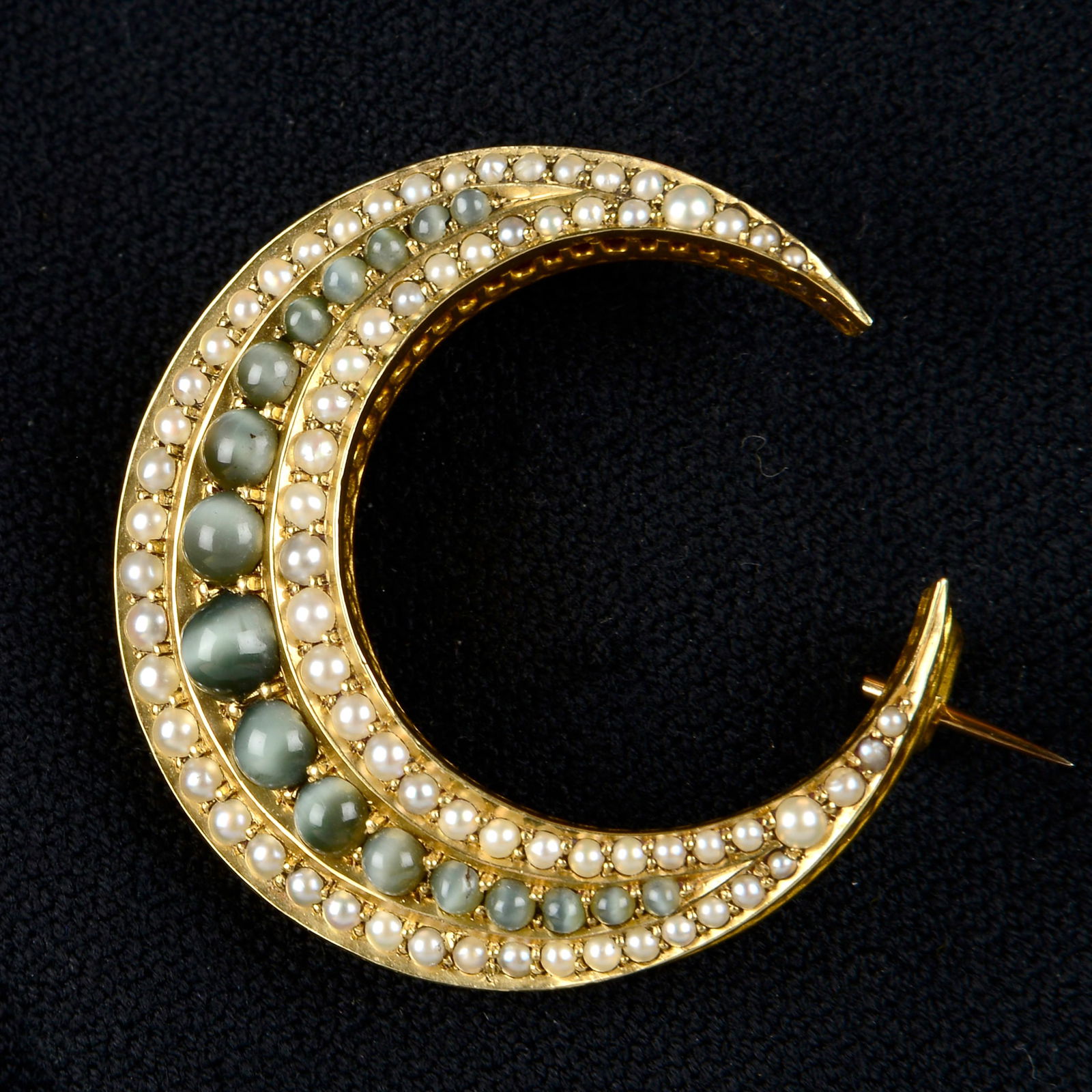 Victorian gold gem crescent moon brooch (1 of 3)