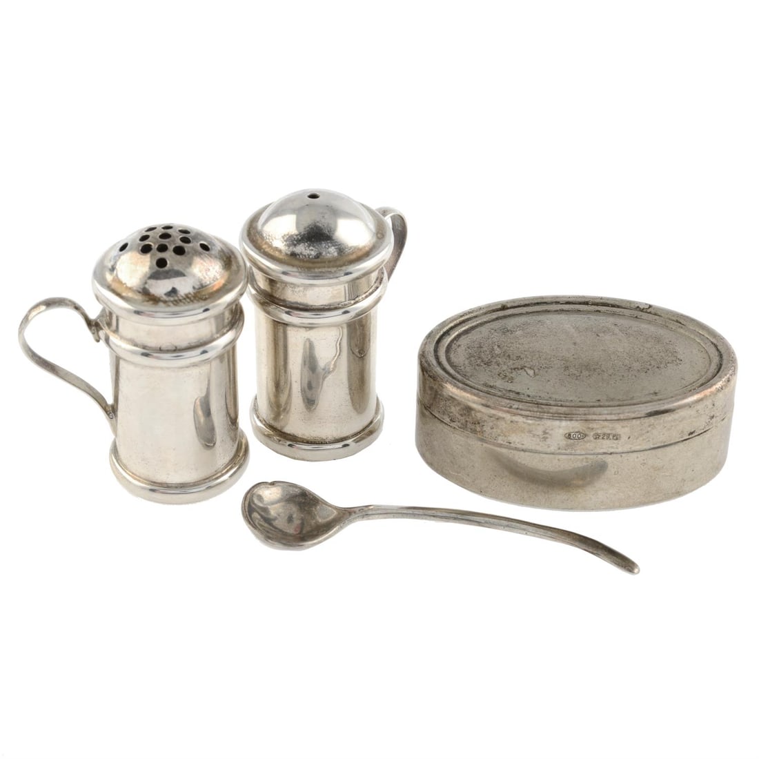 Pair of miniature silver kitchen salt & pepper pots, etc. (4).: A pair of modern silver miniature kitchen salt and pepper pots, each marked to handle with the Common Control mark, height 3.8cm. Together with an Italian silver oval pill box, marked 800 with post-19
