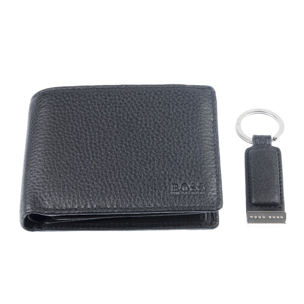 An assortment of men's accessories and jewellery.: * An assortment of men's accessories and jewellery. To include a wallet and card holder set and a wallet and key ring set, each by Hugo boss, together a pair of cufflinks, a money clip and a chain. Le