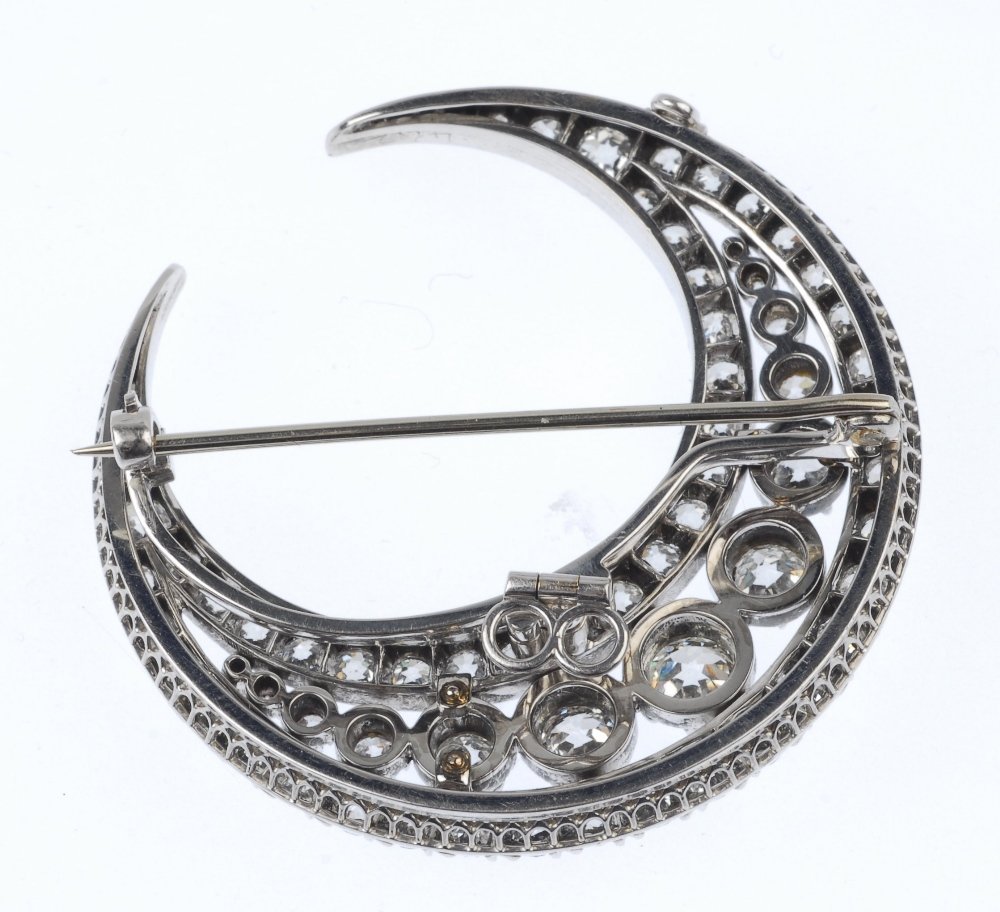An early 20th century diamond crescent brooch. - 2