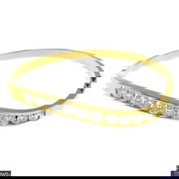 Diamond hinged bangle