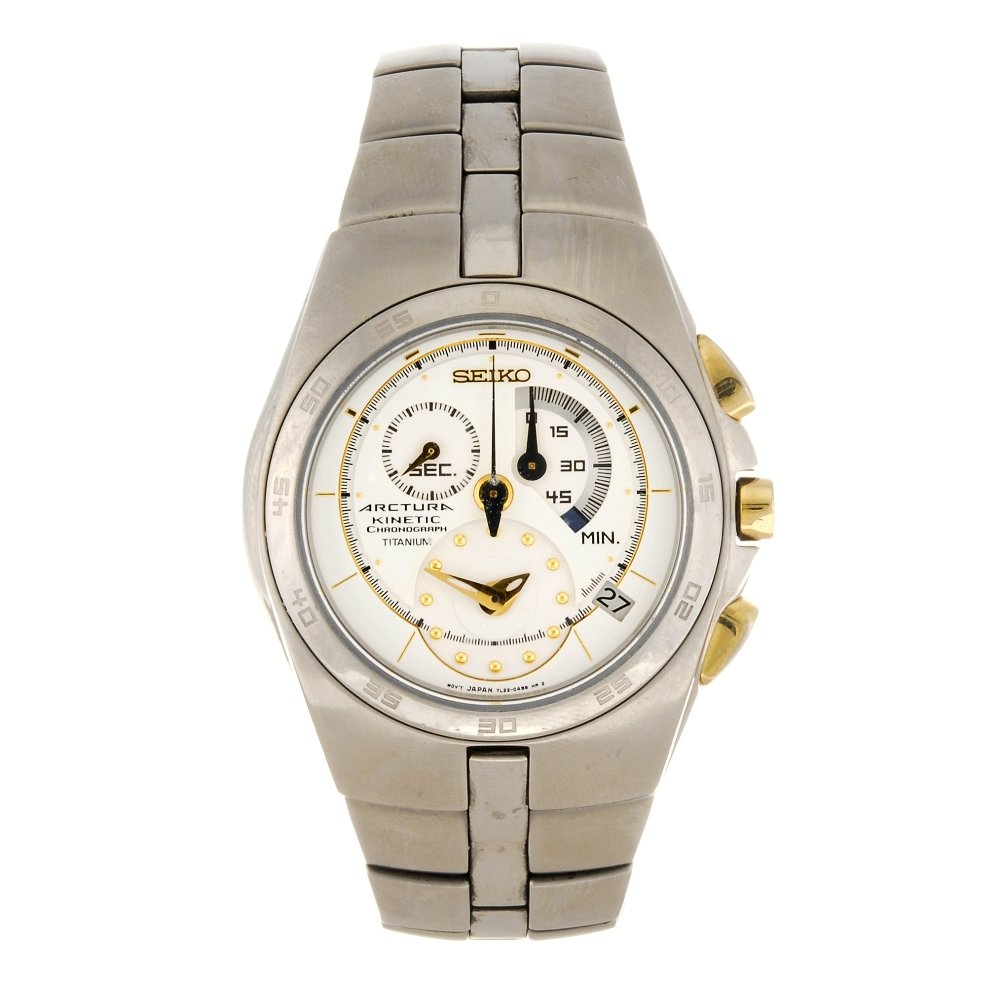 A stainless steel quartz gentleman's Seiko Arctura: A stainless steel quartz gentleman's Seiko Arctura bracelet watch, the cream dial with offset main dial to six o'clock with hour markers, subsidiary dials to two and six o'clock, tonneau shaped case w