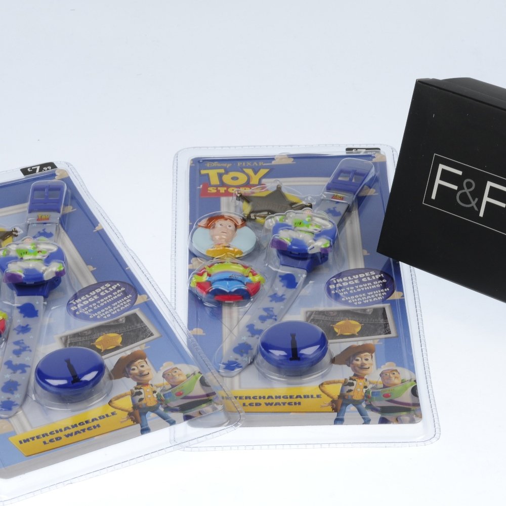 A large mixed group of watches.: A large mixed group of watches to include pieces by F&F and ones based upon various children's cartoon characters. In original packaging. Approximately 300.