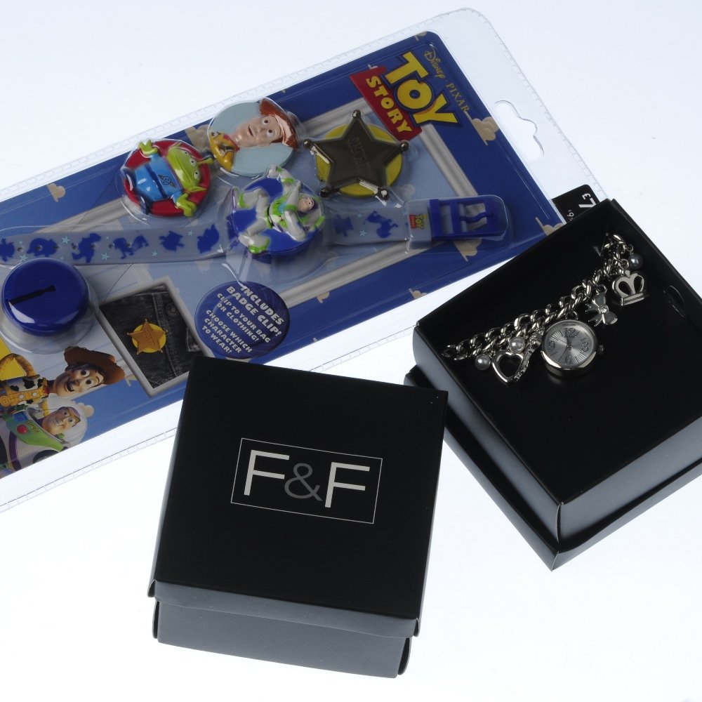 A large mixed group of watches.: A large mixed group of watches to include pieces by F&F and ones based upon Toy Story. In original packaging. Approximately 300.
