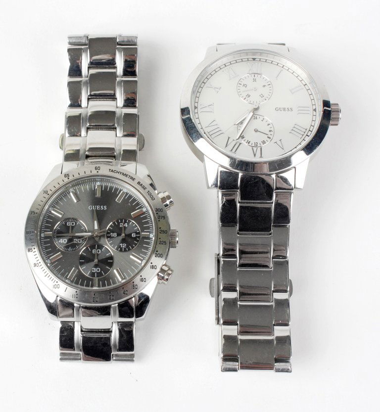 A large bag of various wrist watches. Approximately: A large bag of various wrist watches, to include DKNY, Fossil etc., all recommended for spares and repair purposes only. Approximately 100.