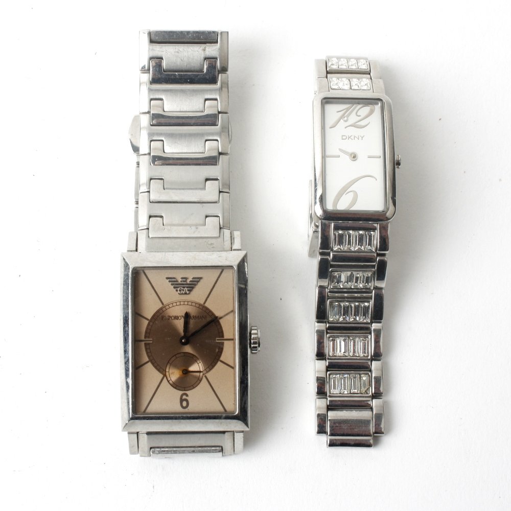 A bag of various wrist watches. Approximately 150.: A bag of various wrist watches, to include examples by DKNY, Diesel and Police. All recommended for spares and repair purposes only. Approximately 150.