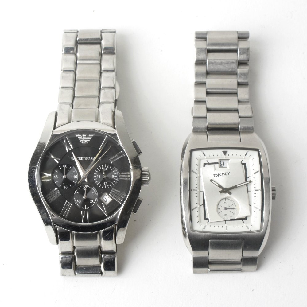 A bag of various wrist watches. Approximately 150.: A bag of various wrist watches, to include examples by DKNY, Diesel and Police. All recommended for spares and repair purposes only. Approximately 150.