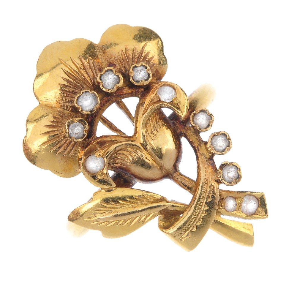 A paste floral dress ring. (1 of 4)