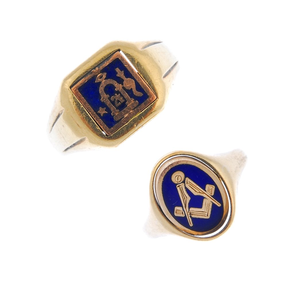 A 9ct gold Masonic enamel swivel ring and an Orange (1 of 4)