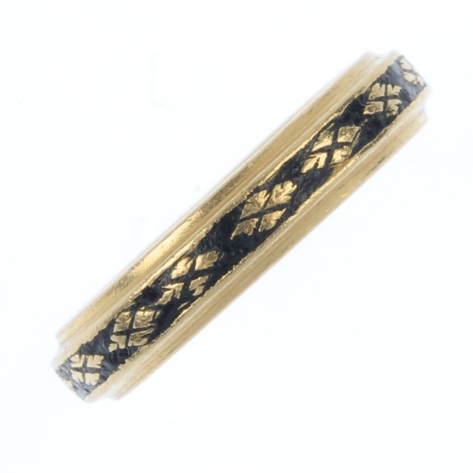 A George II memorial ring for Sir Gilbert Heathcote.: A George II memorial ring for Sir Gilbert Heathcote. Designed as a central black enamel band with leaf motif and personal inscription to the inner band reading 'Sr G. Heathcote Bar Ob 25 Jan 1732 at 8