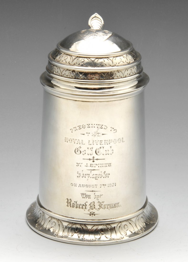 A mid-Victorian silver tankard with golfing crest and (1 of 8)