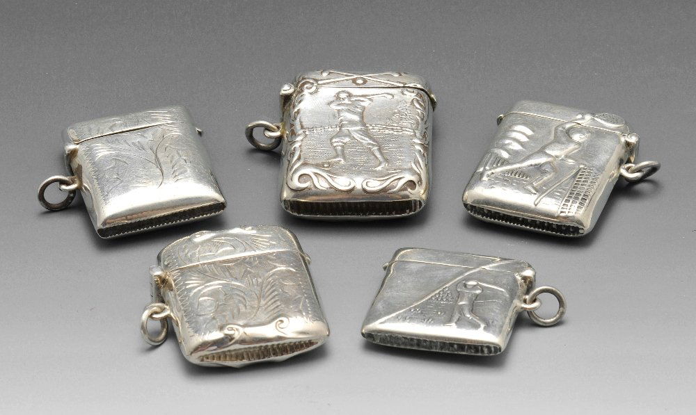 A selection of five modern vesta cases. (1 of 10)