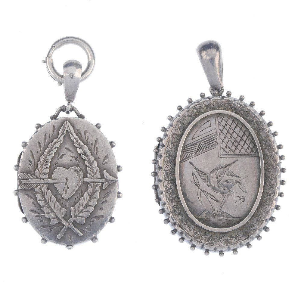 Two late 19th century lockets. (1 of 2)