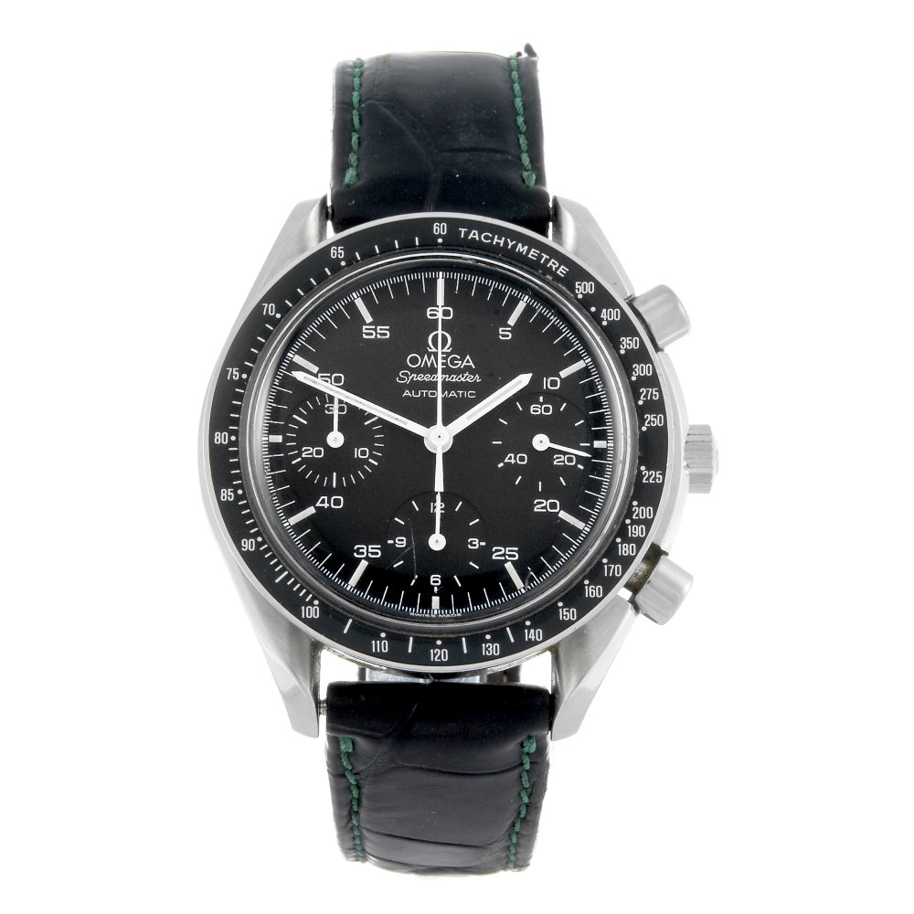 OMEGA - a gentleman's stainless steel Speedmaster (1 of 4)