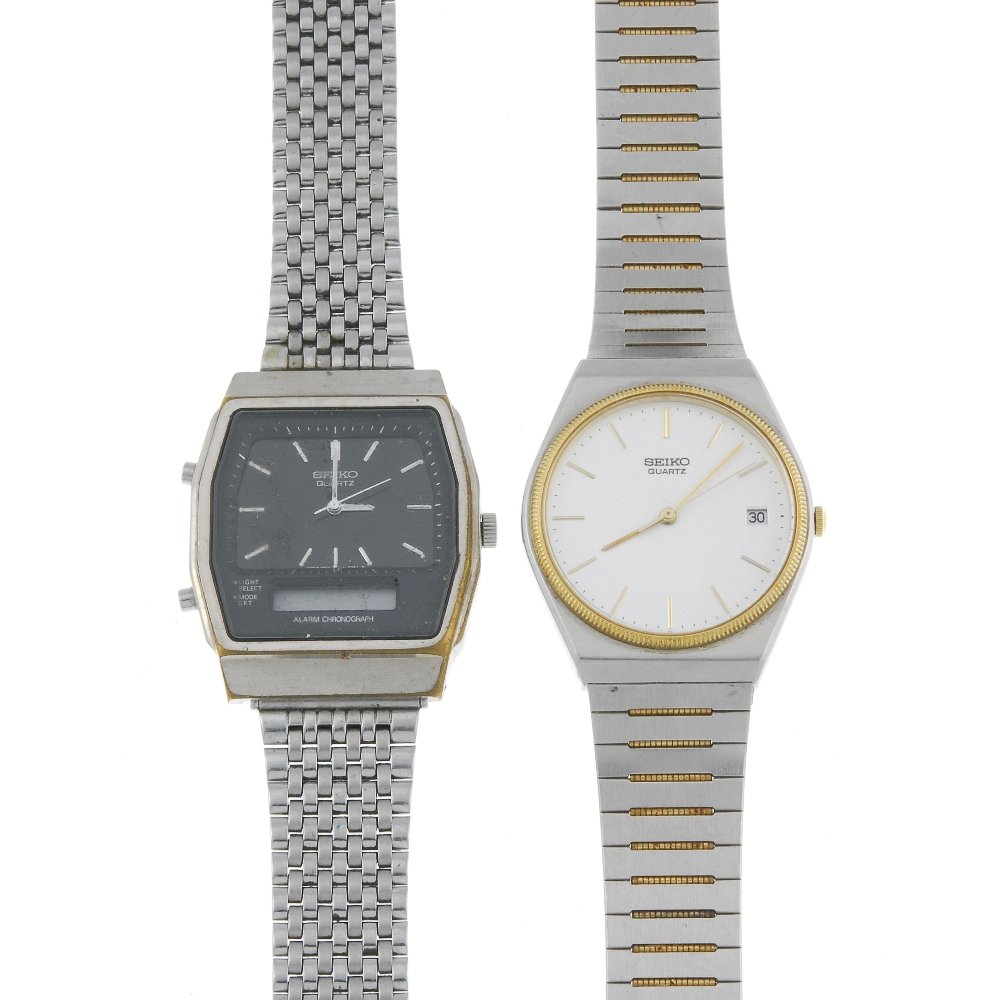 A bag of various wrist watches, including examples by: A bag of various wrist watches, including examples by Citizen and Pulsar. All recommended for spares and repair purposes only. Approximately 50.