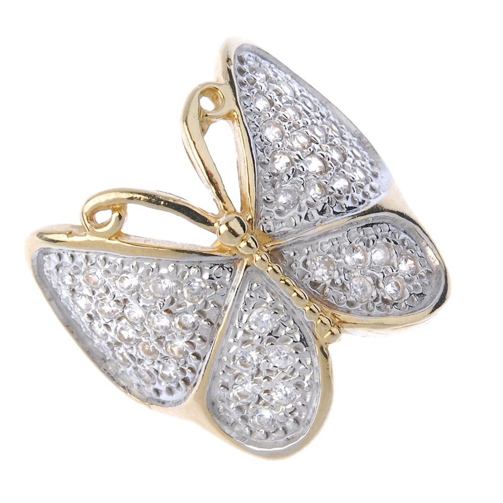 A 9ct gold paste butterfly ring. (1 of 3)