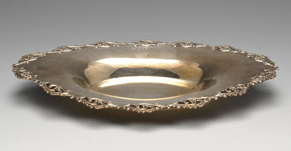 An Edwardian silver dish, plus a pair of 1960's dwarf (1 of 5)