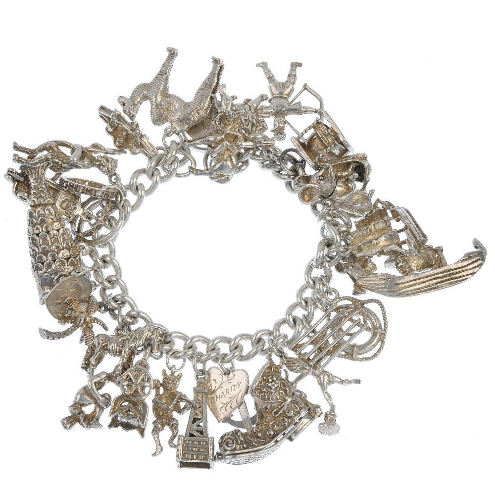 A selection of broken charm bracelets. (1 of 2)