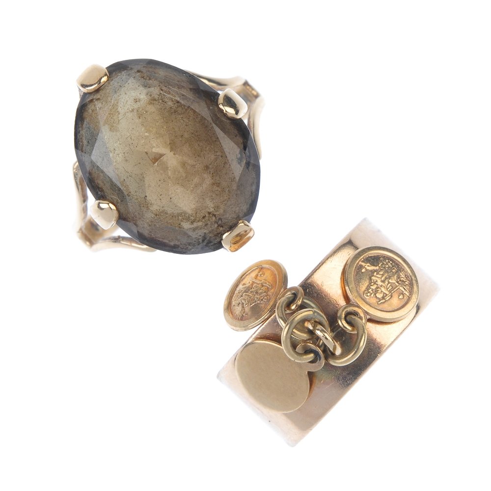 Two 9ct gold dress rings. (1 of 3)