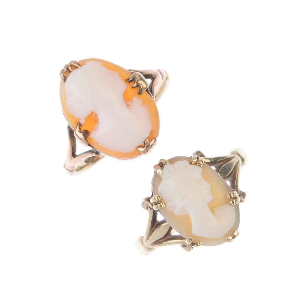 A selection of four rings. (1 of 3)