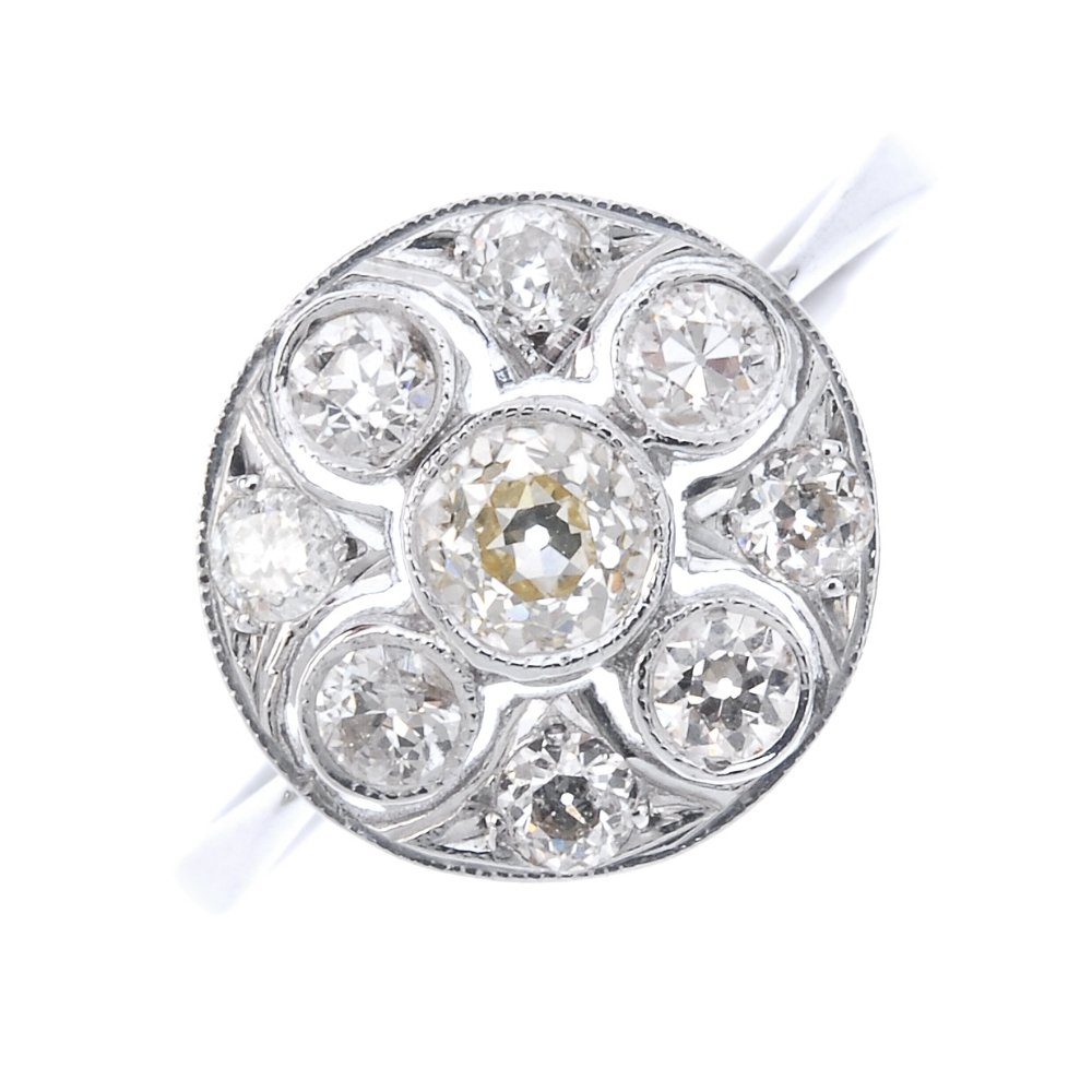 A diamond cluster ring. (1 of 4)