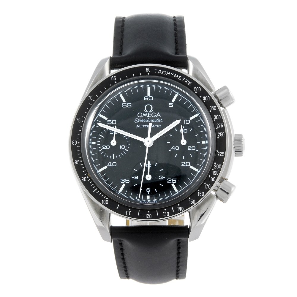 OMEGA - a gentleman's stainless steel Speedmaster (1 of 5)
