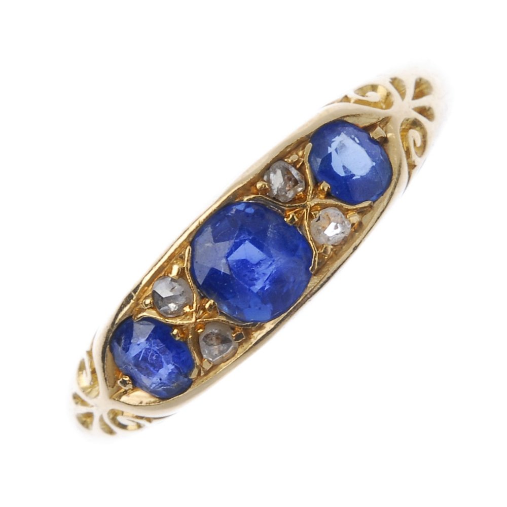 An Edwardian 18ct gold sapphire and diamond ring. (1 of 3)