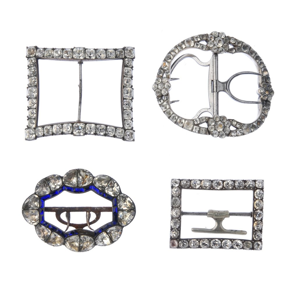 Seven items of mainly early 20th century paste (1 of 3)