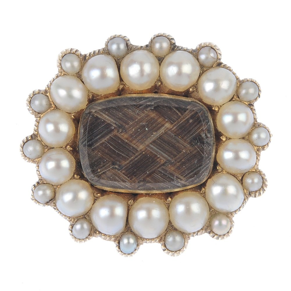 An early Victorian memorial brooch John Wedg Wood. (1 of 3)