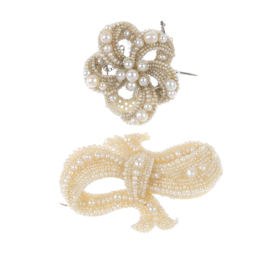 A selection of early 20th century seed pearl jewellery. (1 of 2)