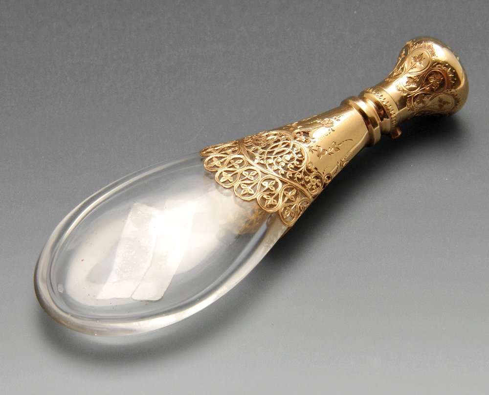 A nineteenth century French scent bottle, the teardrop (1 of 6)